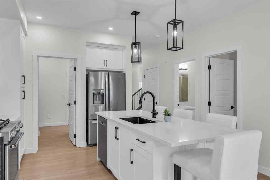 MLS® A2251979 - 35 Versant View SW in Alpine Park Calgary, Residential