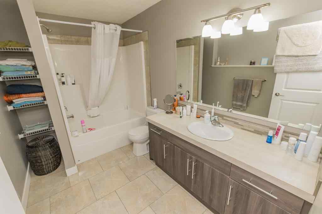 MLS® A2251985 - 11334 105 Avenue  in Westgate Grande Prairie, Residential