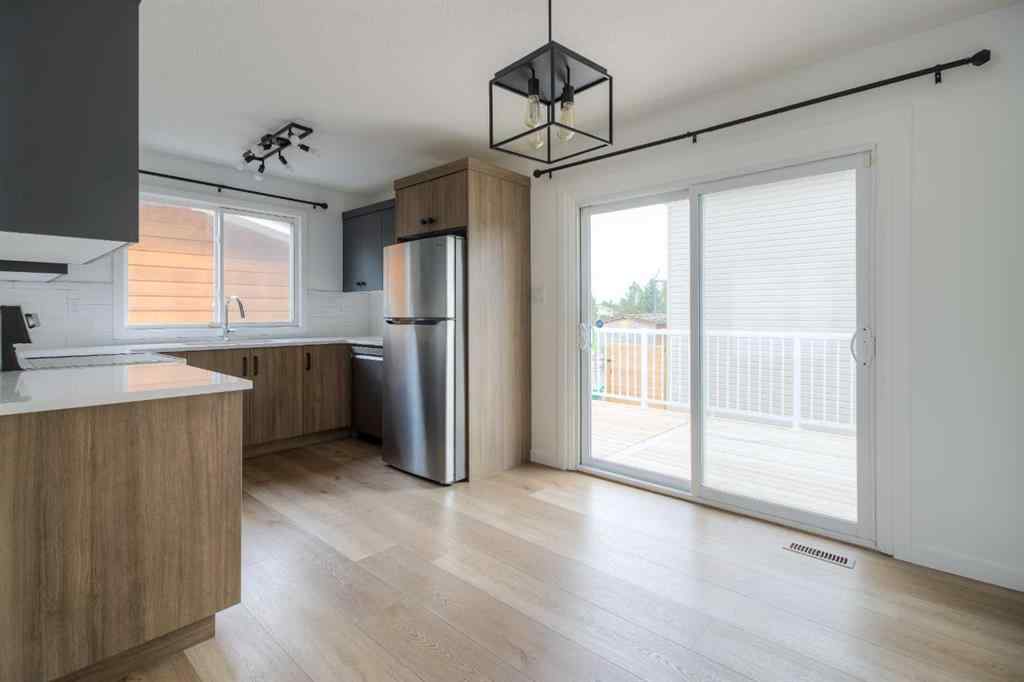 MLS® A2251986 - 23 Trent Road W in Varsity Village Lethbridge, Residential