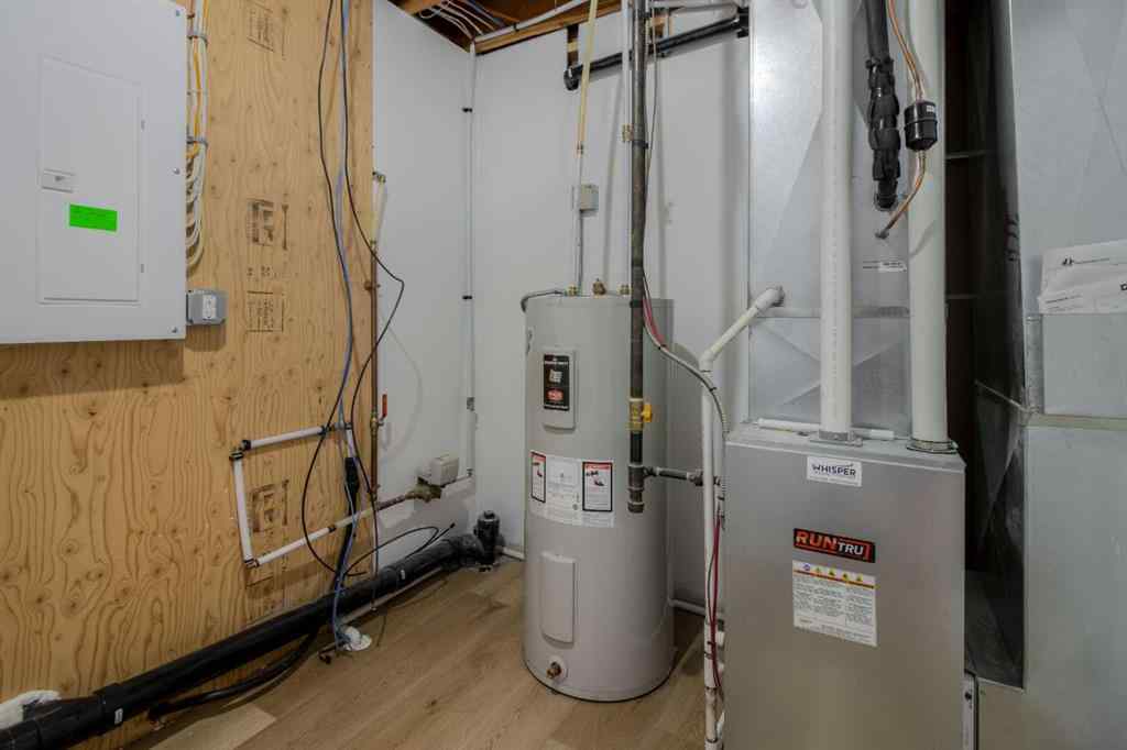 MLS® A2251986 - 23 Trent Road W in Varsity Village Lethbridge, Residential