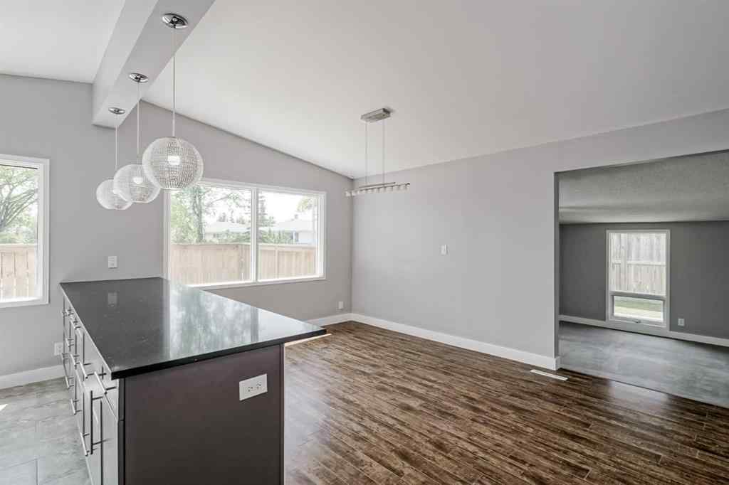 MLS® A2251987 - 5519 Buckthorn Road NW in Thorncliffe Calgary, Residential