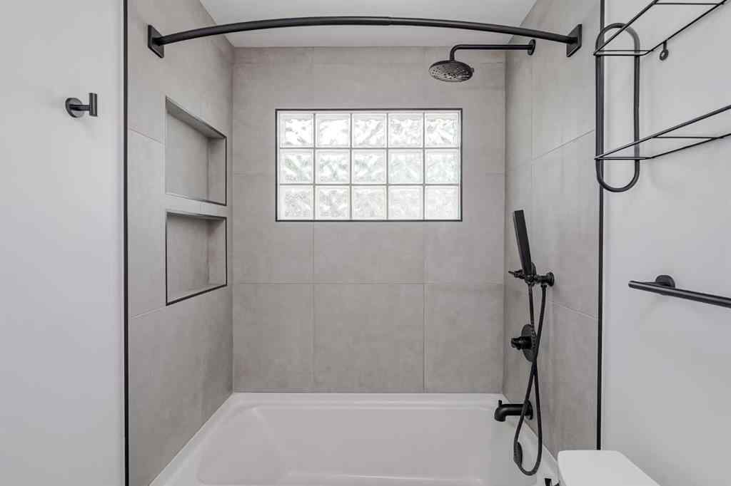 MLS® A2251987 - 5519 Buckthorn Road NW in Thorncliffe Calgary, Residential
