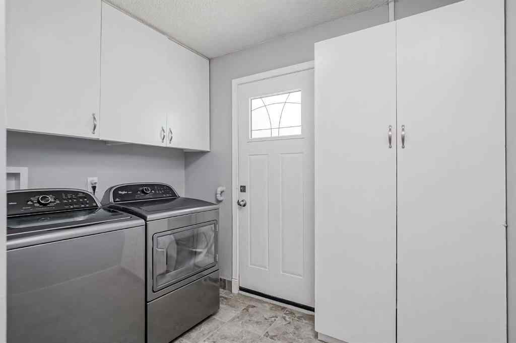 MLS® A2251987 - 5519 Buckthorn Road NW in Thorncliffe Calgary, Residential