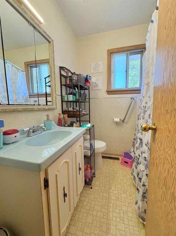 MLS® A2251988 - 1311 3 A Avenue N in Westminster Lethbridge, Residential