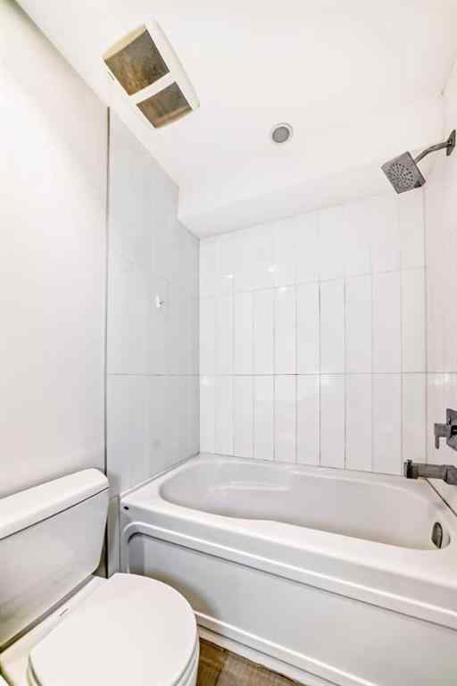 MLS® A2251989 - 1812 47 Street NW in Montgomery Calgary, Residential