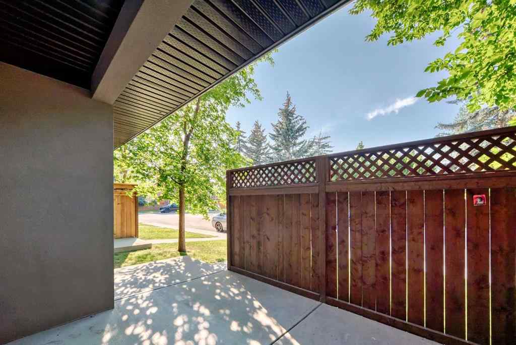 MLS® A2251989 - 1812 47 Street NW in Montgomery Calgary, Residential