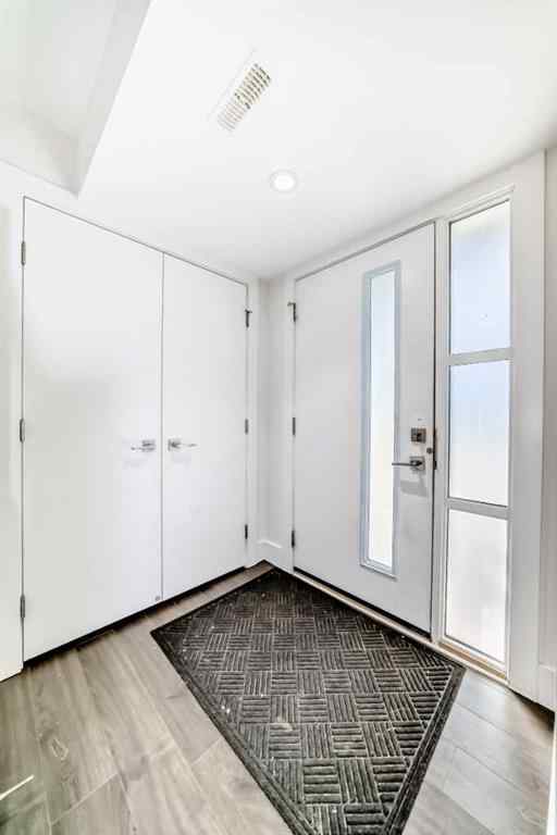 MLS® A2251989 - 1812 47 Street NW in Montgomery Calgary, Residential