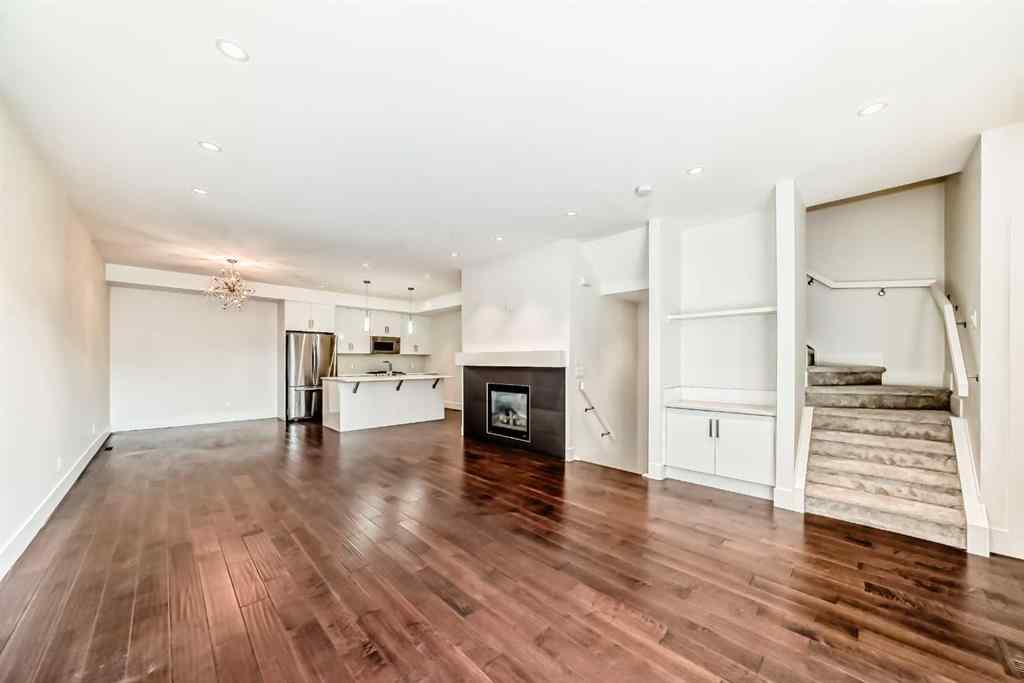 MLS® A2251989 - 1812 47 Street NW in Montgomery Calgary, Residential