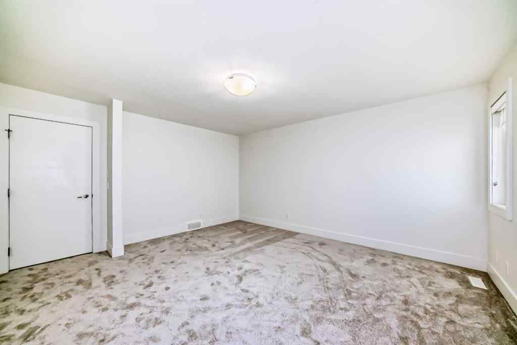 MLS® A2251989 - 1812 47 Street NW in Montgomery Calgary, Residential