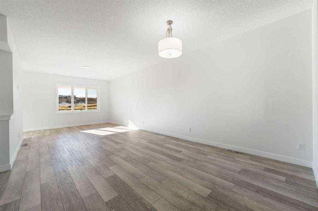 MLS® A2251990 - 526 Wolf Willow Boulevard SE in Wolf Willow Calgary, Residential