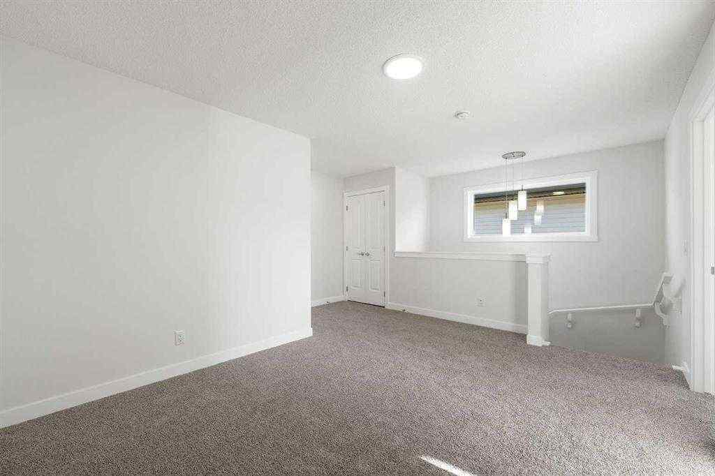 MLS® A2251990 - 526 Wolf Willow Boulevard SE in Wolf Willow Calgary, Residential
