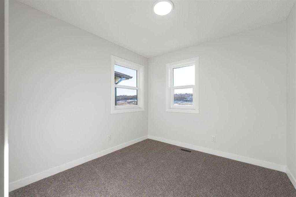 MLS® A2251990 - 526 Wolf Willow Boulevard SE in Wolf Willow Calgary, Residential