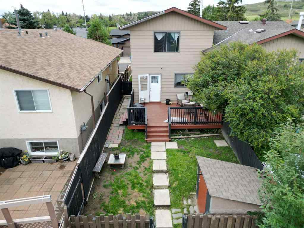 MLS® A2251996 - 109 Bermondsey Way NW in Beddington Heights Calgary, Residential