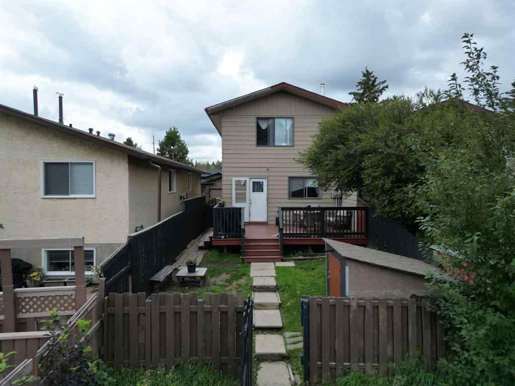 MLS® A2251996 - 109 Bermondsey Way NW in Beddington Heights Calgary, Residential