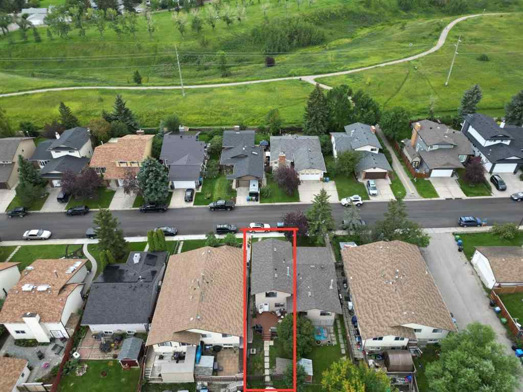MLS® A2251996 - 109 Bermondsey Way NW in Beddington Heights Calgary, Residential