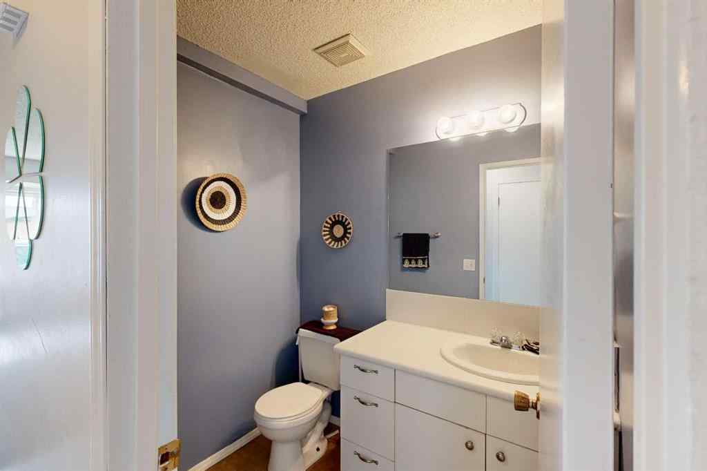 MLS® A2251996 - 109 Bermondsey Way NW in Beddington Heights Calgary, Residential