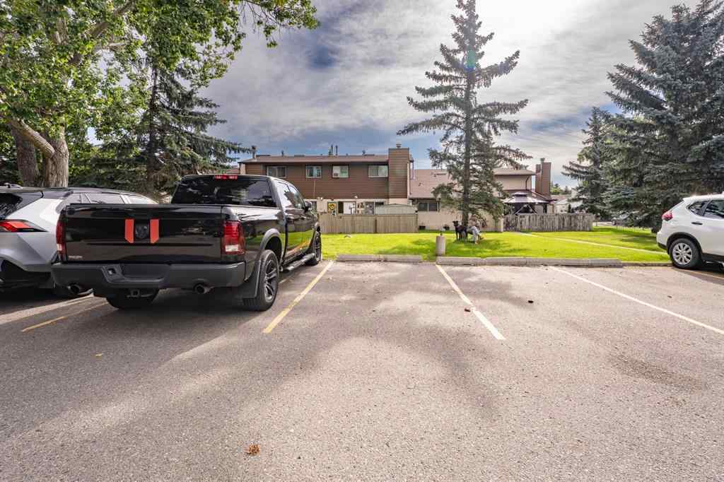 MLS® A2251999 - Unit #223 5404 10 Avenue SE in Penbrooke Meadows Calgary, Residential