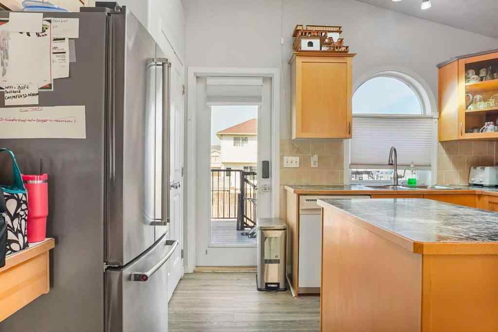MLS® A2252000 - 409 Red Crow Boulevard W in Indian Battle Heights Lethbridge, Residential