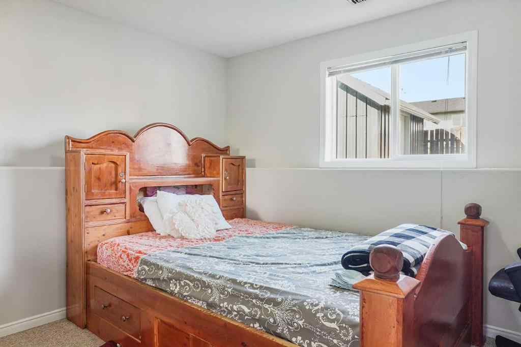 MLS® A2252000 - 409 Red Crow Boulevard W in Indian Battle Heights Lethbridge, Residential