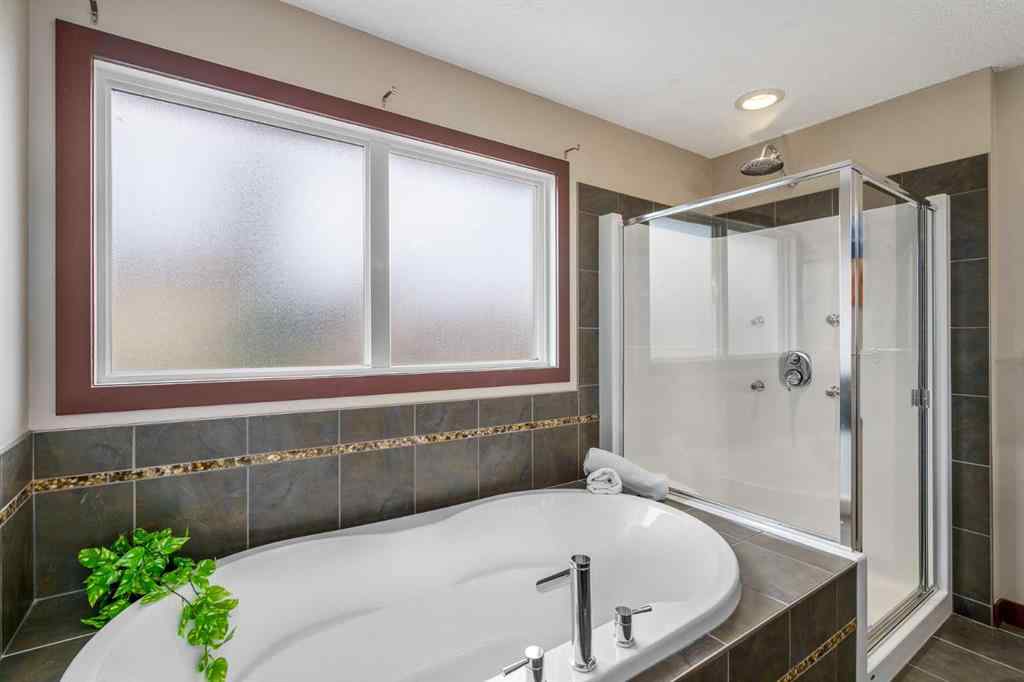 MLS® A2252005 - 26 Mahogany Green SE in Mahogany Calgary, Residential