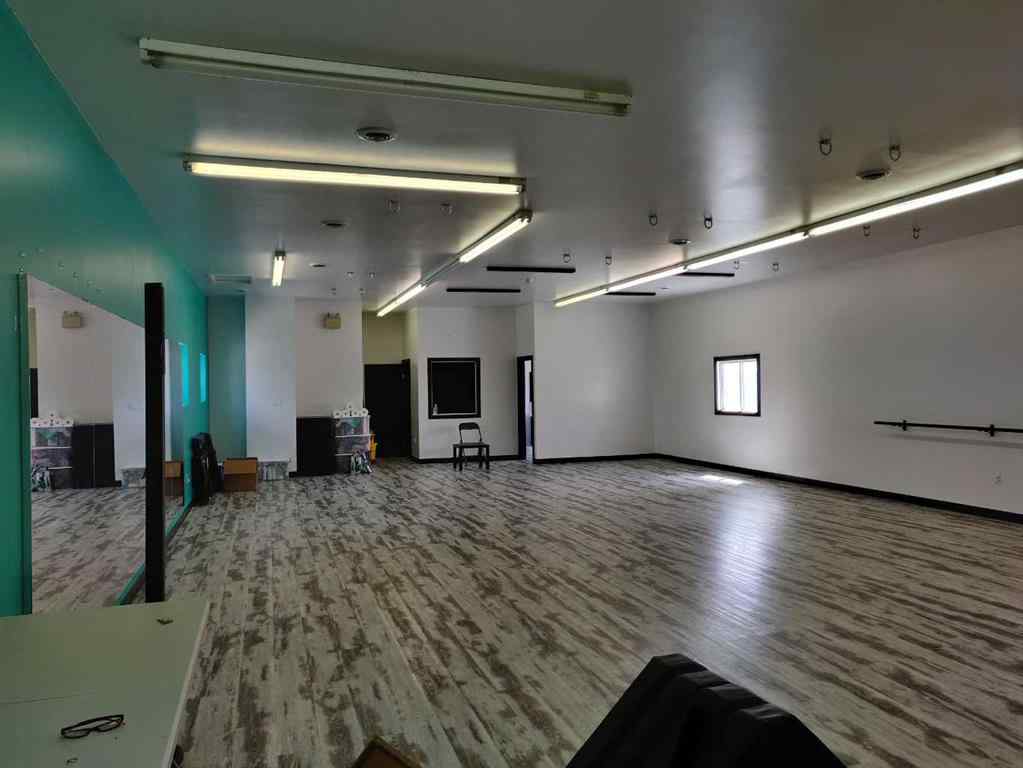 MLS® A2252006 - 419 50 Street  in NONE Edson, Commercial