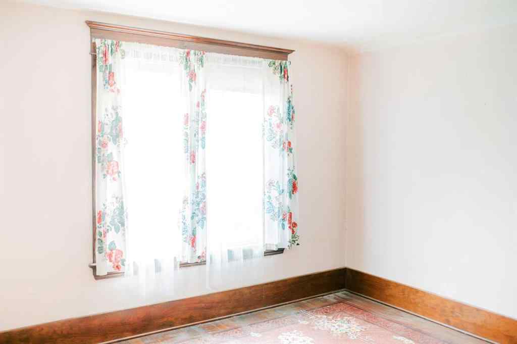 MLS® A2252007 - 4406 47 Avenue  in East Industrial Park Stettler, Residential