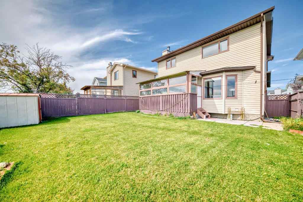 MLS® A2252009 - 105 Del Ray Road  in Monterey Park Calgary, Residential