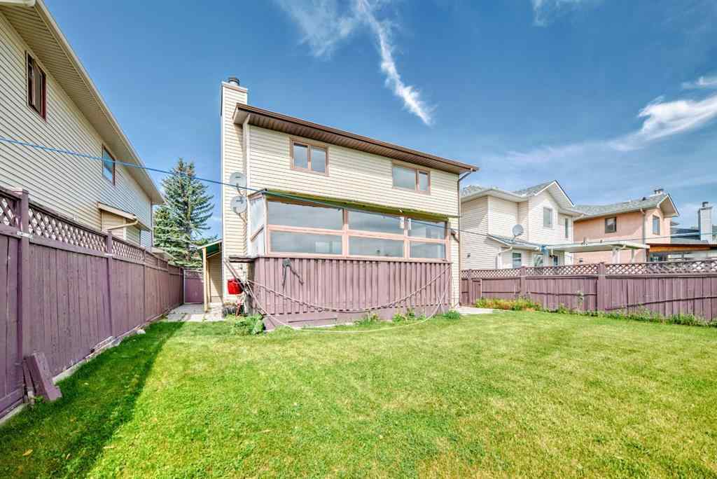 MLS® A2252009 - 105 Del Ray Road  in Monterey Park Calgary, Residential