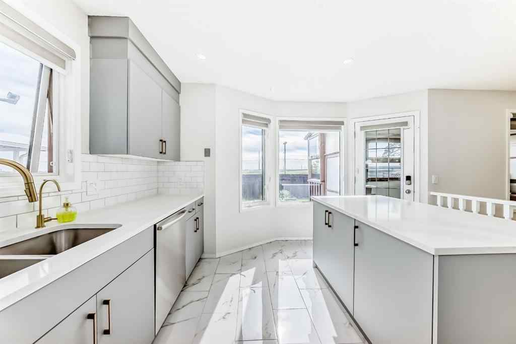 MLS® A2252009 - 105 Del Ray Road  in Monterey Park Calgary, Residential