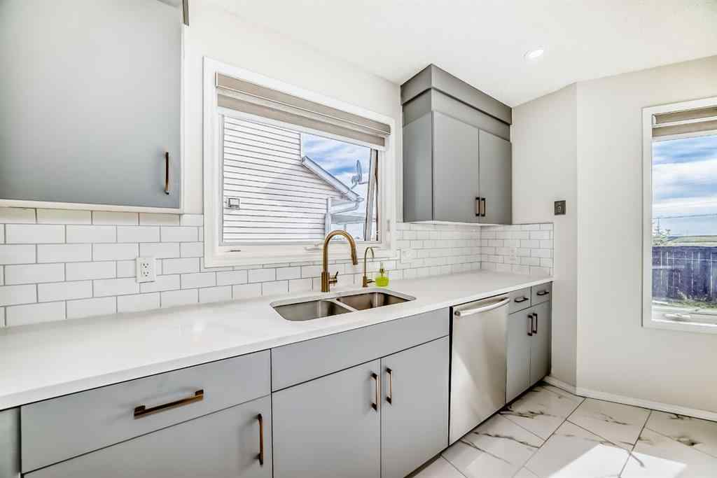 MLS® A2252009 - 105 Del Ray Road  in Monterey Park Calgary, Residential