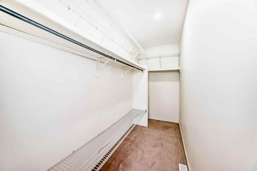 MLS® A2252009 - 105 Del Ray Road  in Monterey Park Calgary, Residential