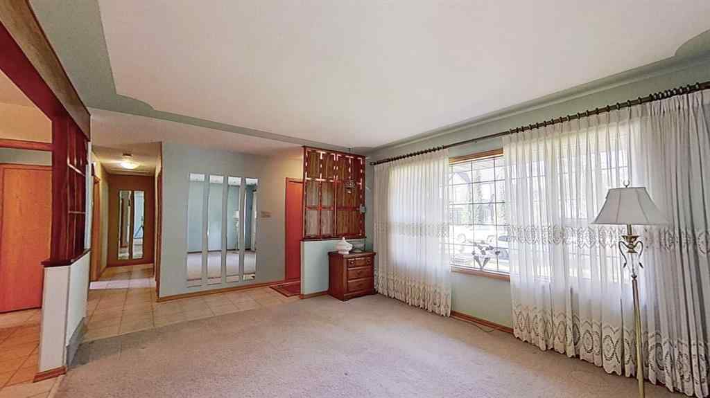 MLS® A2252013 - 47 Montrose Crescent NE in Winston Heights/Mountview Calgary, Residential