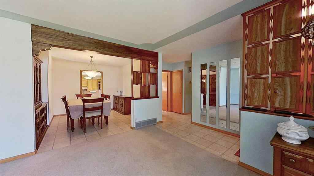 MLS® A2252013 - 47 Montrose Crescent NE in Winston Heights/Mountview Calgary, Residential