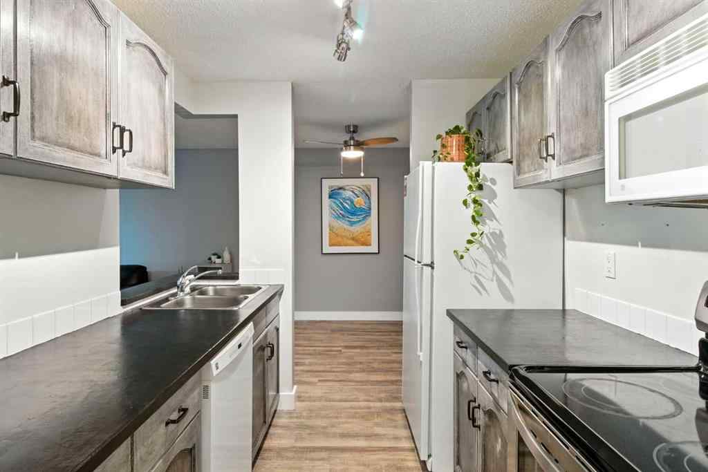 MLS® A2252024 - Unit #208 550 Westwood Drive SW in Westgate Calgary, Residential