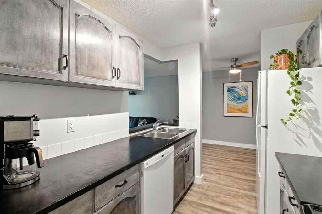MLS® A2252024 - Unit #208 550 Westwood Drive SW in Westgate Calgary, Residential
