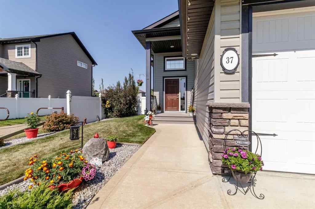 MLS® A2252026 - 37 Churchill   in Cottonwood Estates Blackfalds, Residential