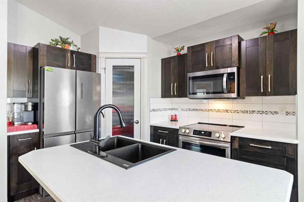MLS® A2252026 - 37 Churchill   in Cottonwood Estates Blackfalds, Residential