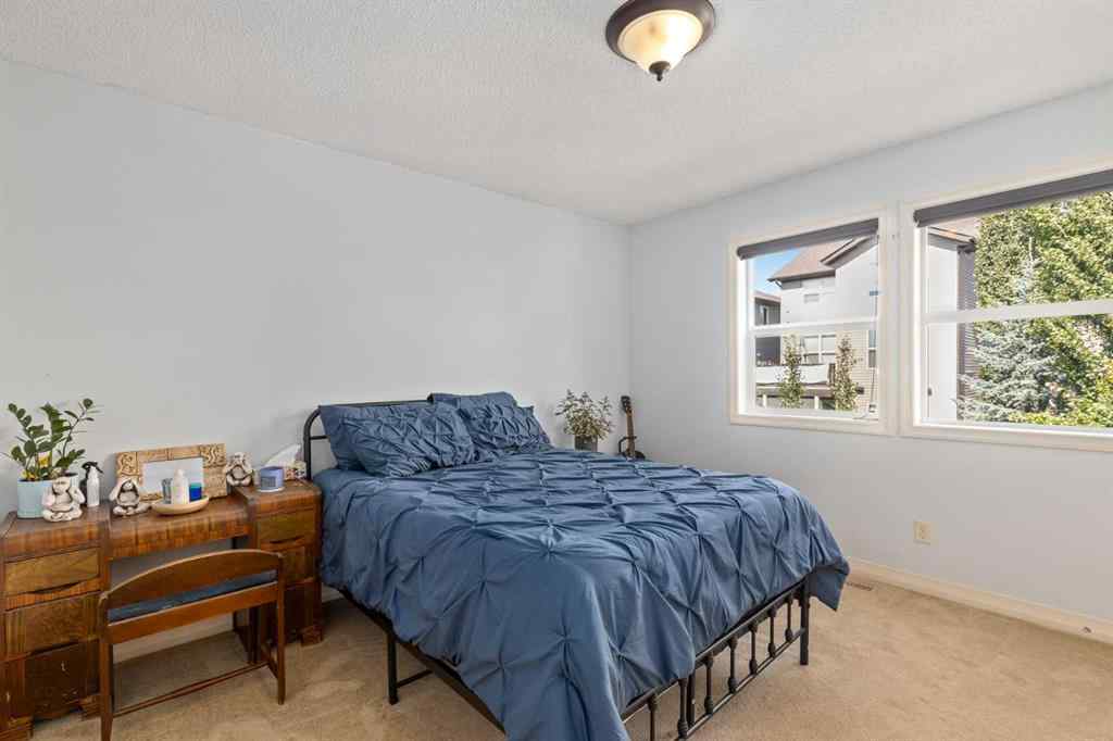 MLS® A2252030 - 112 Sunset View  in Sunset Ridge Cochrane, Residential