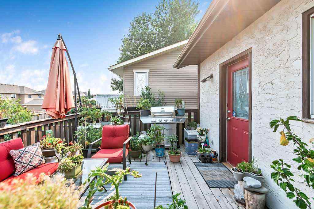 MLS® A2252036 - 201 Robert Street SW in NONE Diamond Valley, Residential