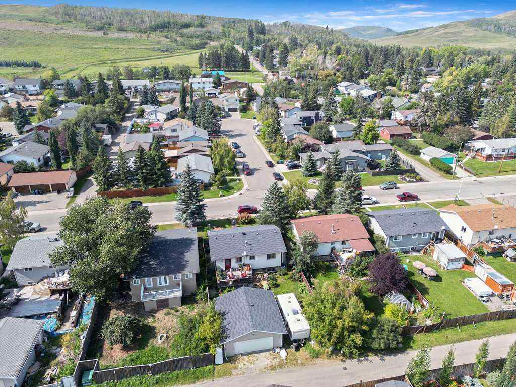 MLS® A2252036 - 201 Robert Street SW in NONE Diamond Valley, Residential