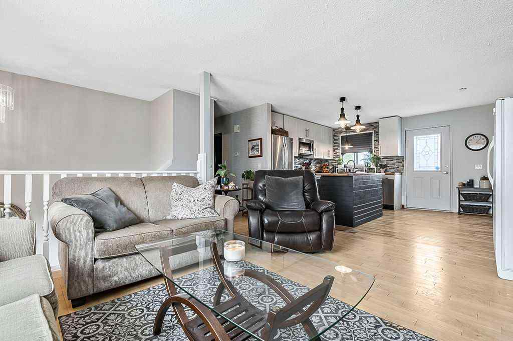 MLS® A2252036 - 201 Robert Street SW in NONE Diamond Valley, Residential