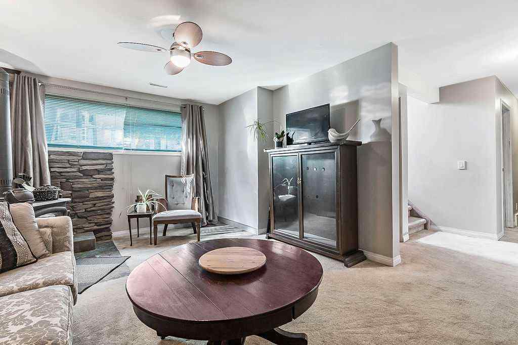 MLS® A2252036 - 201 Robert Street SW in NONE Diamond Valley, Residential
