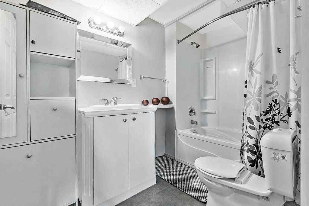 MLS® A2252036 - 201 Robert Street SW in NONE Diamond Valley, Residential