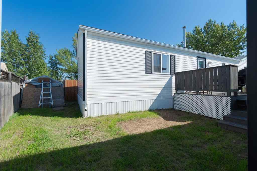 MLS® A2252039 - 253 Grenfell Crescent  in Gregoire Park Fort McMurray, Residential