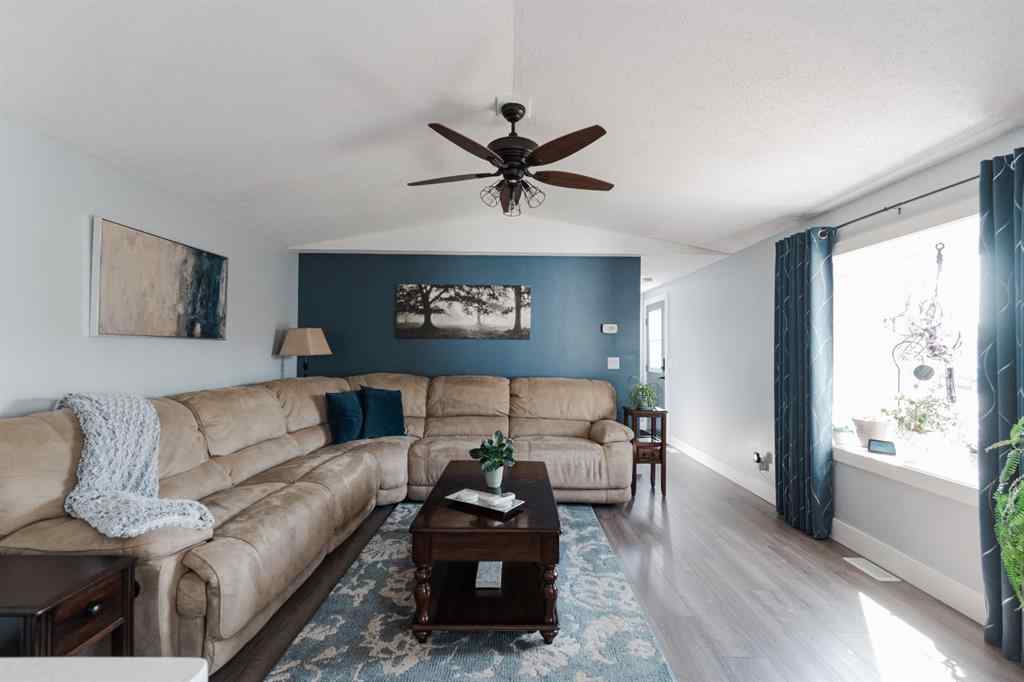 MLS® A2252039 - 253 Grenfell Crescent  in Gregoire Park Fort McMurray, Residential