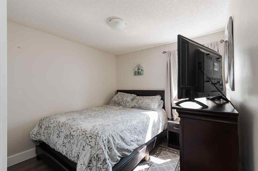 MLS® A2252039 - 253 Grenfell Crescent  in Gregoire Park Fort McMurray, Residential