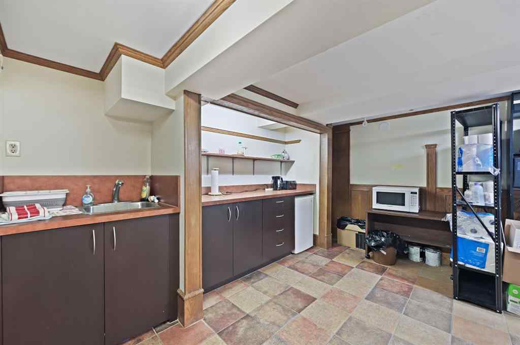 MLS® A2252041 - 1215 14 Avenue SW in Beltline Calgary, Commercial