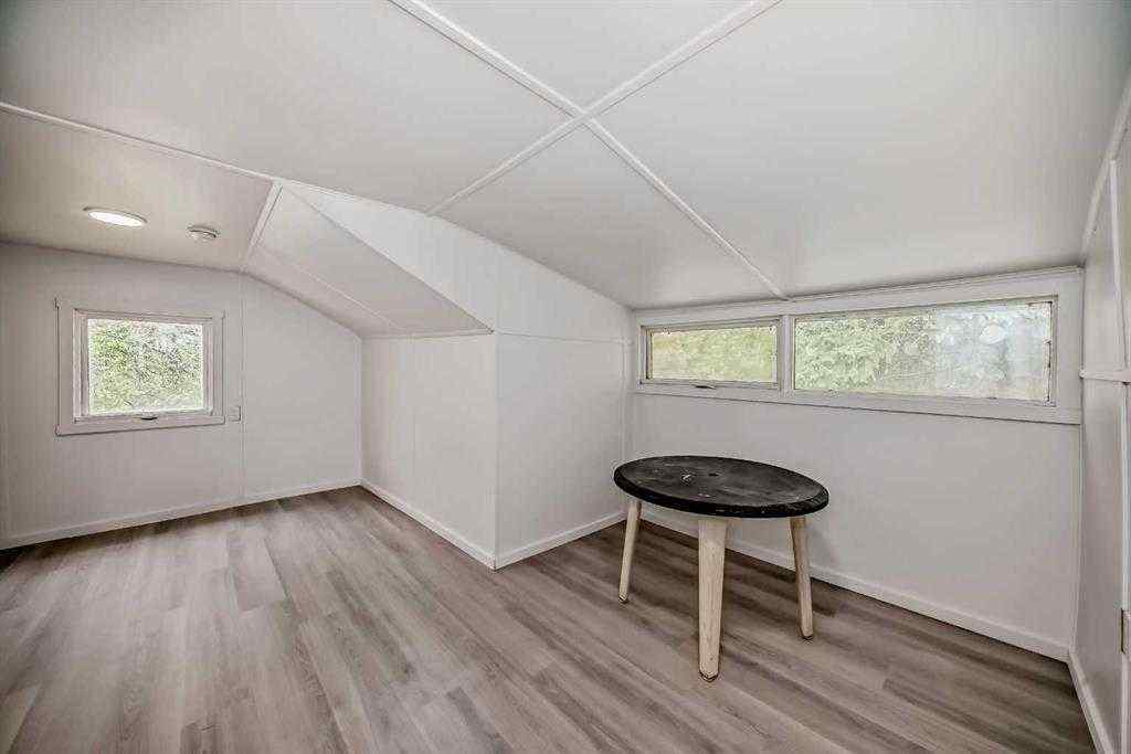 MLS® A2252047 - 4734 50 Street  in Downtown Sylvan Lake, Residential