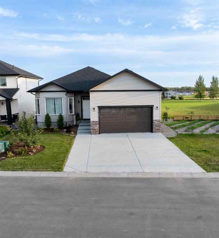 MLS® A2252049 - 702 Fairways Drive  in NONE Vulcan, Residential