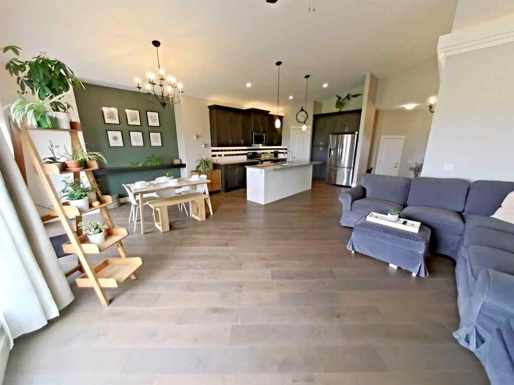 MLS® A2252049 - 702 Fairways Drive  in NONE Vulcan, Residential